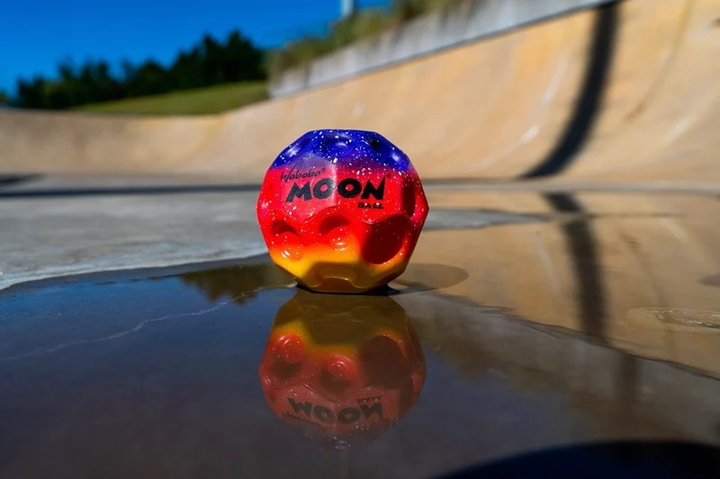 Gradient Moon Ball - regenbogen