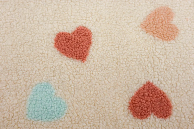 Teddy Stoff Jacquard Cute Hearts
