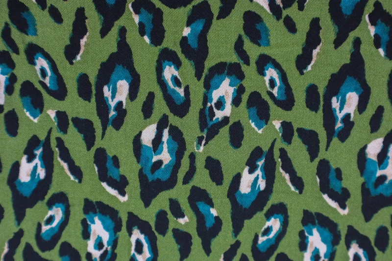 Viskose Twill Colorful Leo