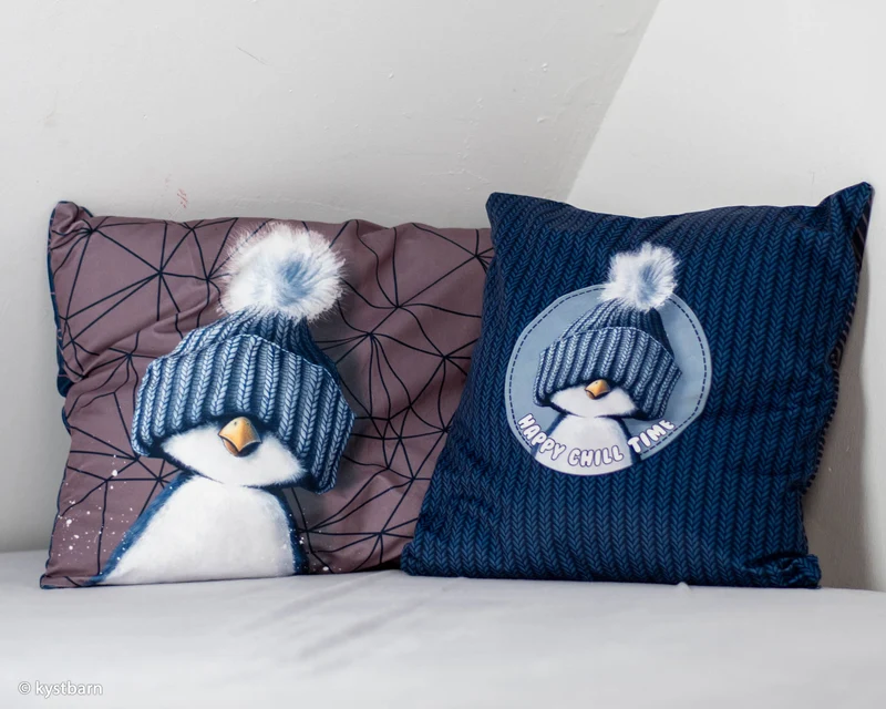 Kissen Panel Velvet On The Rocks - Penguin by Thorsten Berger