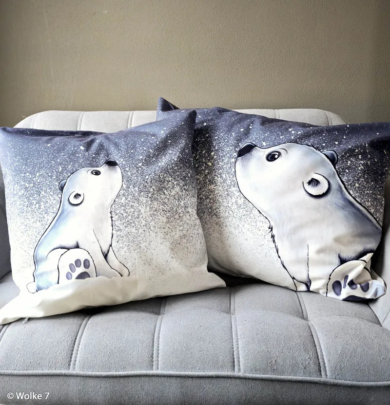 Kissen Panel Velvet On The Rocks - Snowfall Bear by Thorsten Berger