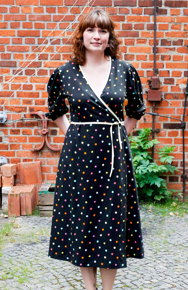Baumwolljersey Flowerpop Dots by Hip Som Hap