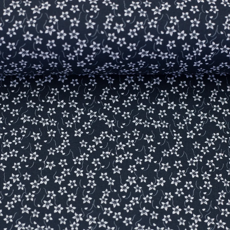 Baumwollstoff Dark Floral Romance