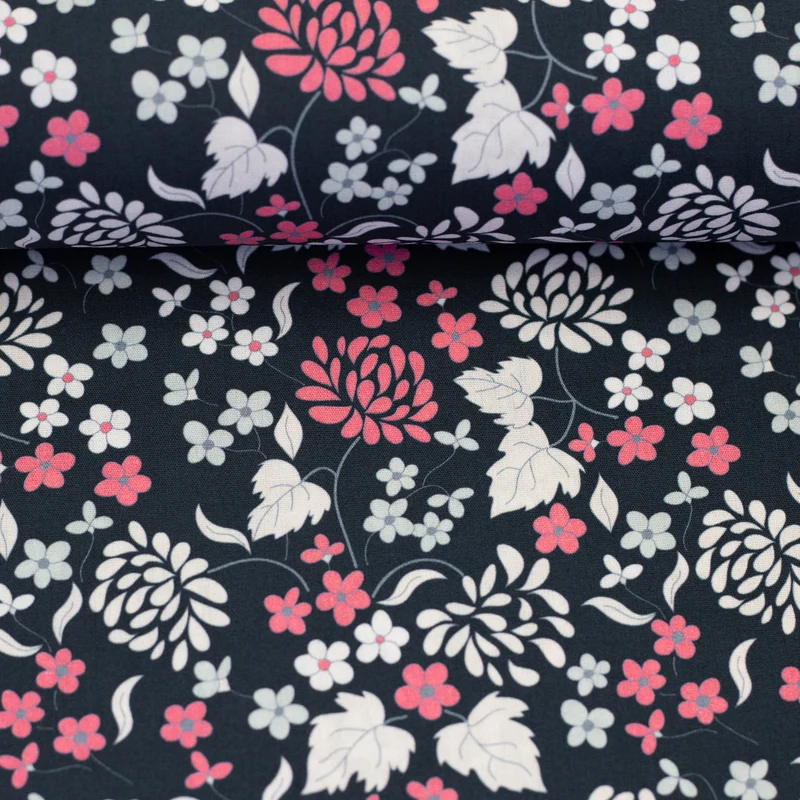 Baumwollstoff Dark Floral Romance