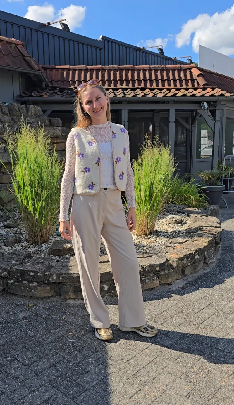 Teddy Stoff Jacquard Flowers Ecru by Poppy