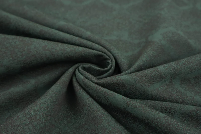 Baumwoll Stretch Jacquard Schlangenoptik