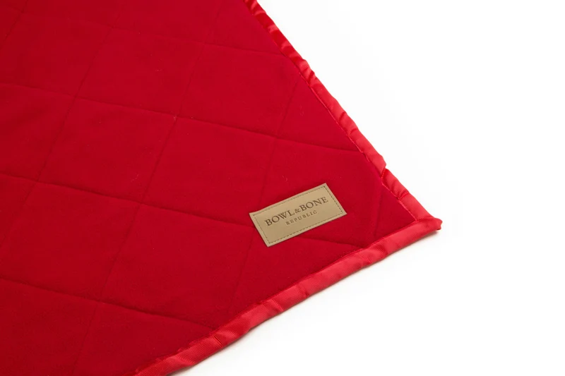 Couverture Teckel Röyal Matelassée