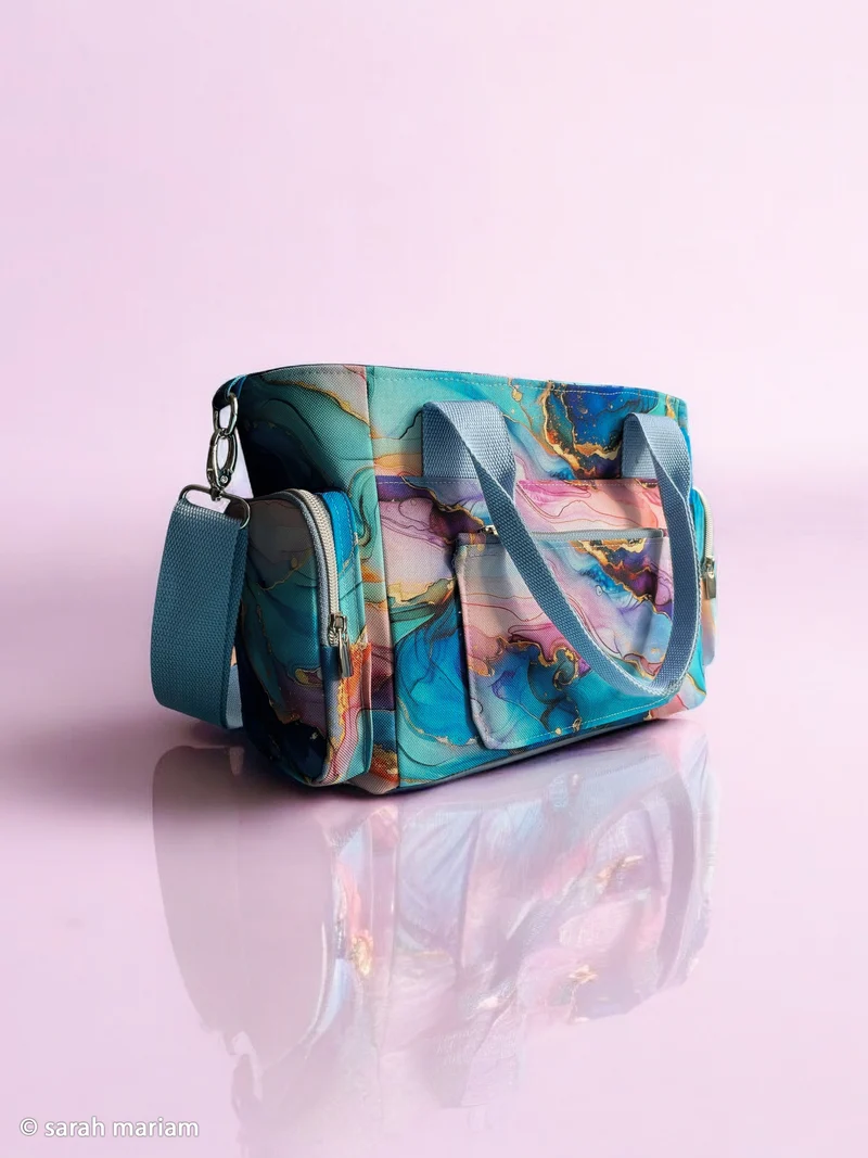 Oxfordgewebe Flowing Bloom Odessa Paint by Sarah Mariam
