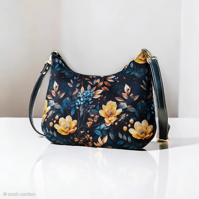 Oxfordgewebe Flowing Bloom Odessa Flower by Sarah Mariam