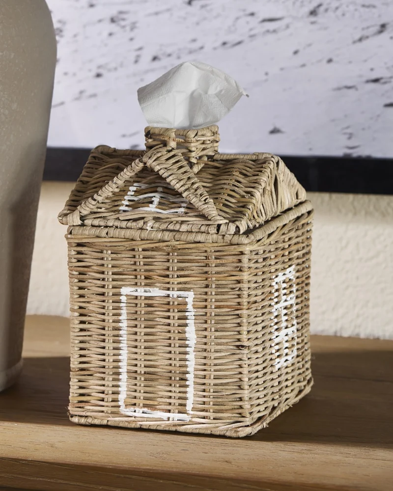 Rustic Rattan "House Tissue Box" von Rivièra Maison