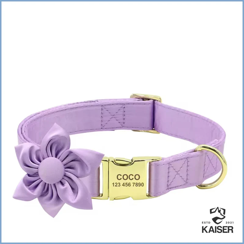 Personalisiertes Hundehalsband mit abnehmbaren Fliege und Blume